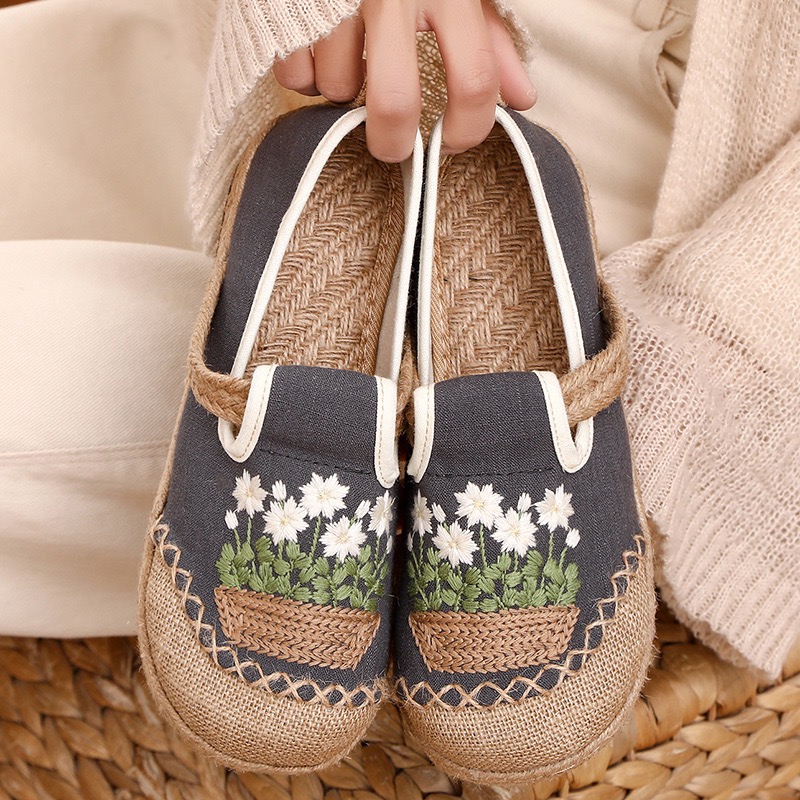 Veowalk Flowers Embroidered Wo - огляд і ціна Sneaker Vegan